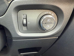 Vauxhall Corsa thumbnail
