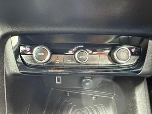 Vauxhall Corsa thumbnail