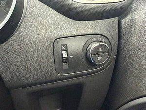 Vauxhall Crossland thumbnail
