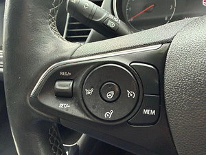 Vauxhall Crossland thumbnail