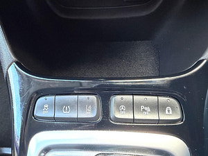 Vauxhall Crossland thumbnail