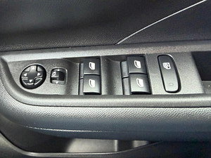Vauxhall Frontera thumbnail