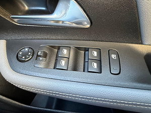 Vauxhall Mokka thumbnail