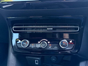 Vauxhall Mokka thumbnail