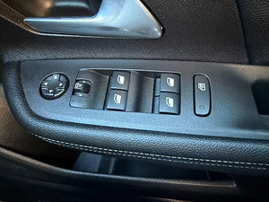 Vauxhall Mokka thumbnail