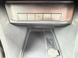 Volkswagen Caddy maxi 5 st automatic thumbnail