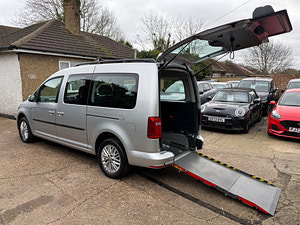Volkswagen Caddy maxi 5 st automatic thumbnail