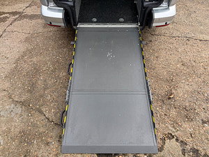 Volkswagen Caddy maxi 5 st automatic thumbnail