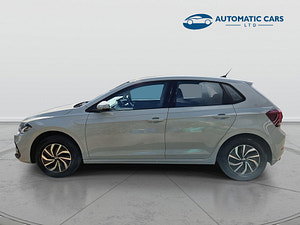 Volkswagen Polo thumbnail