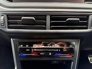 Volkswagen Polo thumbnail
