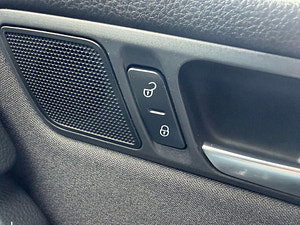 Volkswagen Sharan thumbnail