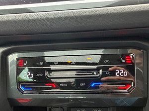 Volkswagen Tiguan thumbnail