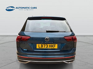 Volkswagen Tiguan thumbnail