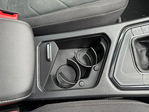 Volkswagen Tiguan thumbnail