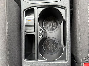 Volkswagen Touran thumbnail