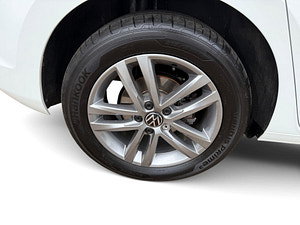 Volkswagen Touran thumbnail