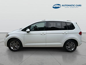Volkswagen Touran thumbnail