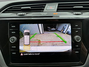 Volkswagen Touran thumbnail
