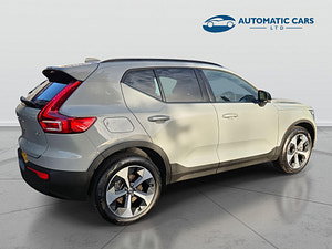 Volvo XC40 thumbnail