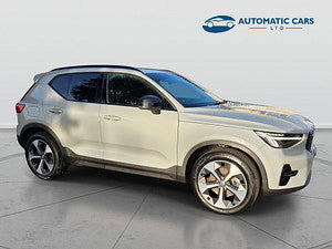 Volvo XC40 thumbnail