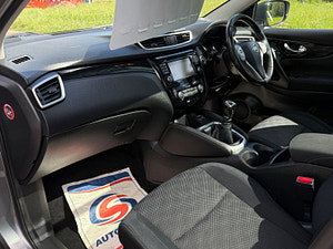 Nissan Qashqai thumbnail