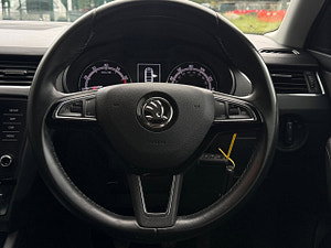 Skoda Octavia thumbnail