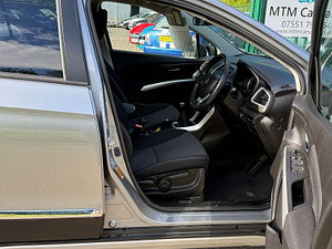 Suzuki SX4 S-Cross thumbnail