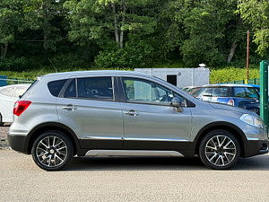 Suzuki SX4 S-Cross thumbnail