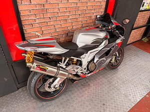 Aprilia Rsv 1000 thumbnail