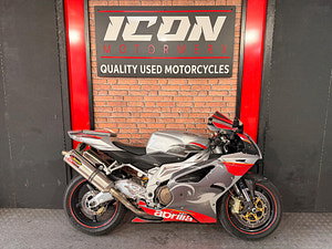 Aprilia Rsv 1000 thumbnail
