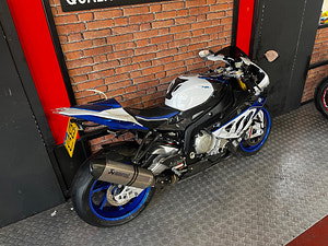 BMW HP4 thumbnail