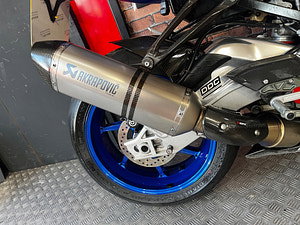 BMW HP4 thumbnail