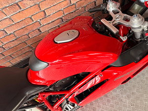 DUCATI 749 thumbnail