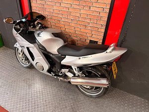 Honda CBR1100XX Super Blackbird thumbnail
