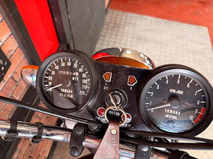 Yamaha RD250 thumbnail