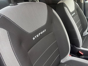 Dacia Sandero Stepway thumbnail