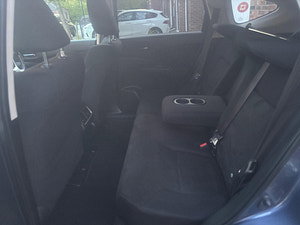 Honda CR-V thumbnail