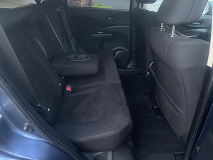Honda CR-V thumbnail
