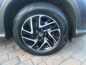 Honda CR-V thumbnail