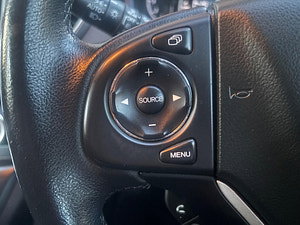 Honda CR-V thumbnail