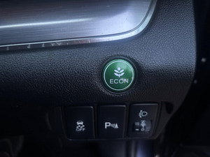Honda CR-V thumbnail