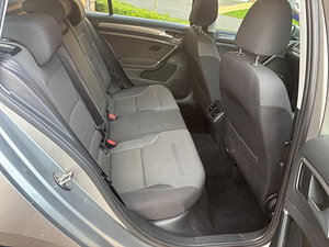 Volkswagen Golf thumbnail