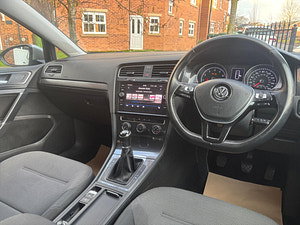 Volkswagen Golf thumbnail