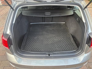 Volkswagen Golf thumbnail