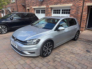 Volkswagen Golf thumbnail