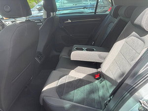 Volkswagen Golf thumbnail
