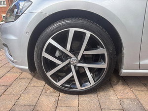 Volkswagen Golf thumbnail