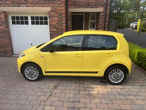 Volkswagen up! thumbnail
