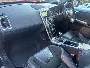 Volvo XC60 thumbnail