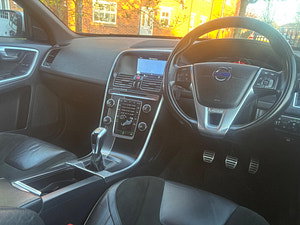 Volvo XC60 thumbnail
